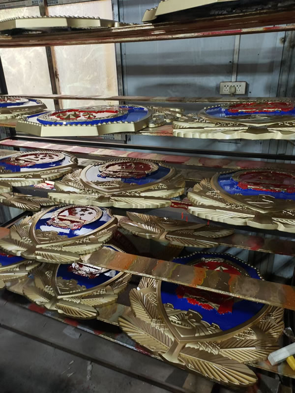 警徽制作贴金有什么要求？